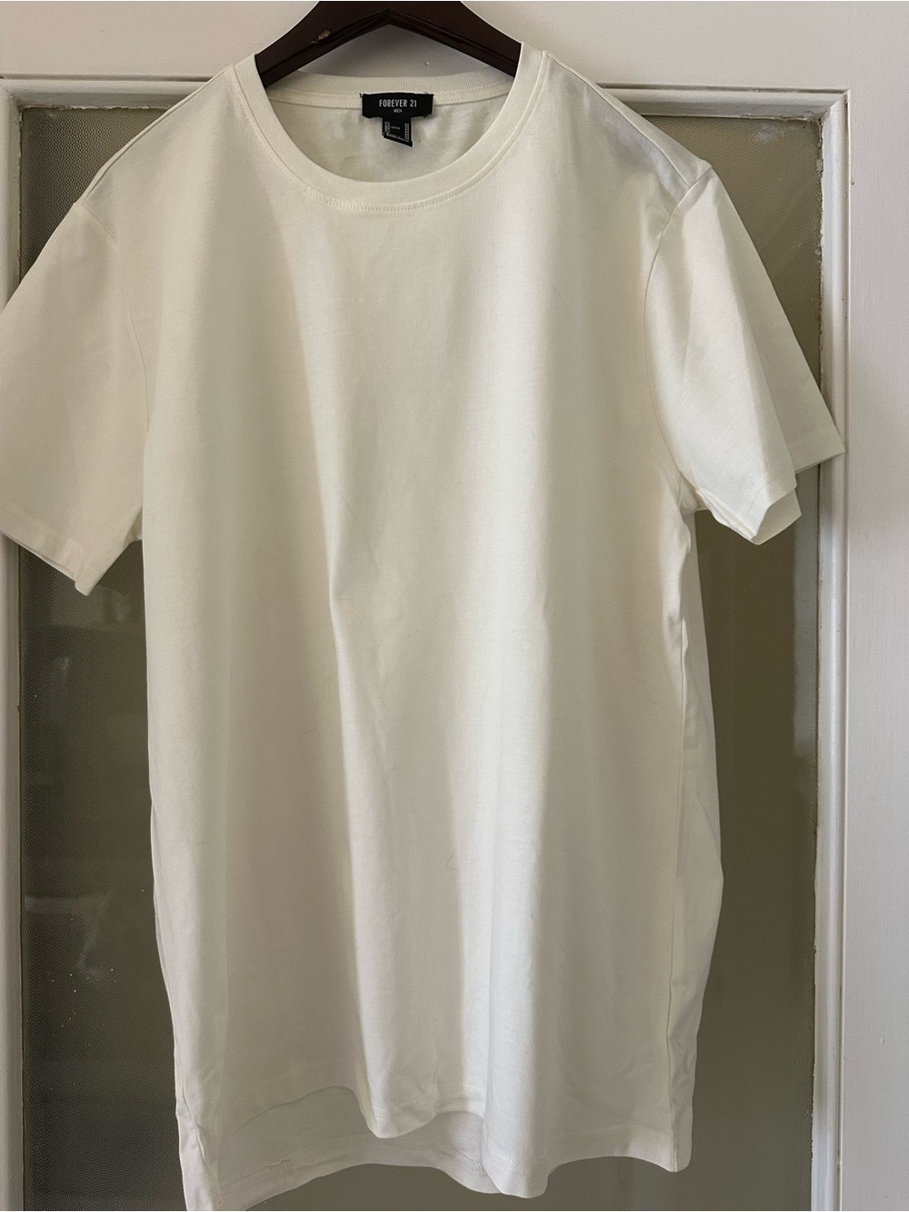 Forever 21 Men's Crewneck Short Sleeve T-Shirt in White